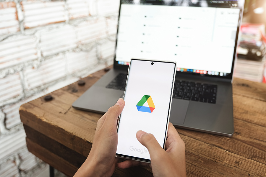 google adwords social media